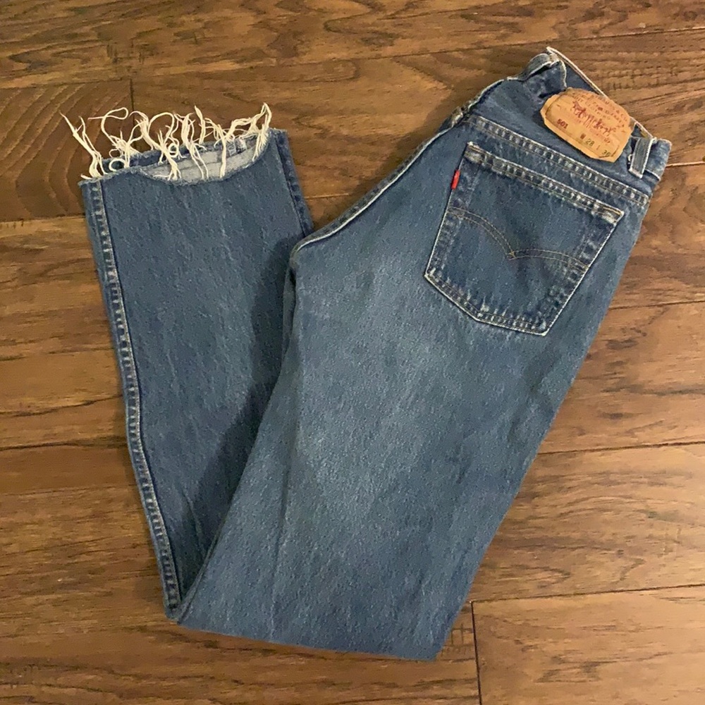 Levi 501 28 W 30 inseam Vintage
